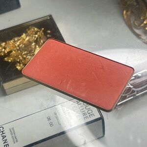 MAKE UP FOR EVER Artist Face Color Blush b402 discontinued